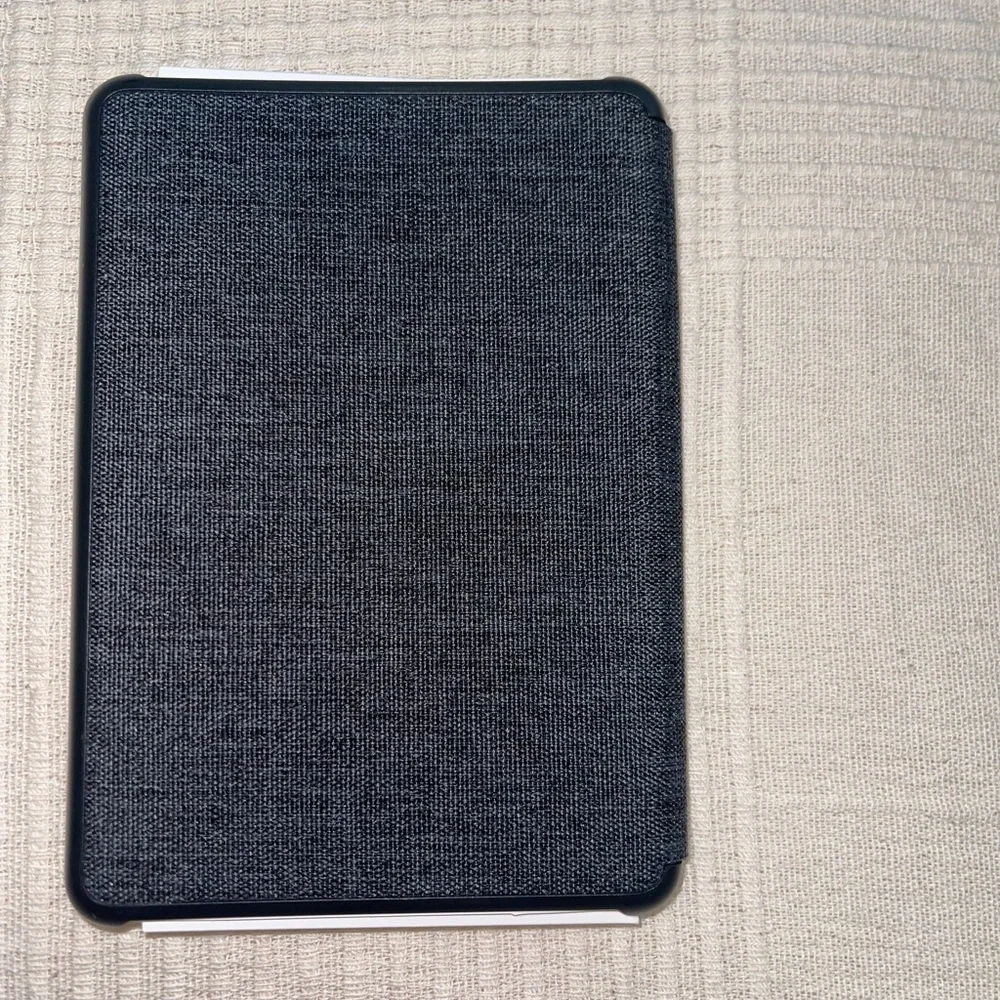 Amazon Kindle Case, Thin and Lightweight, Foldable Protective Cover -11th gen